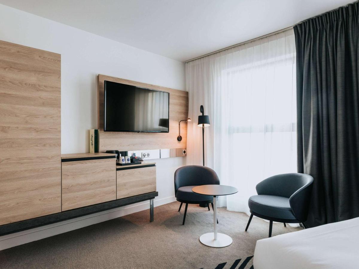 Novotel Angers Centre Gare Exterior foto