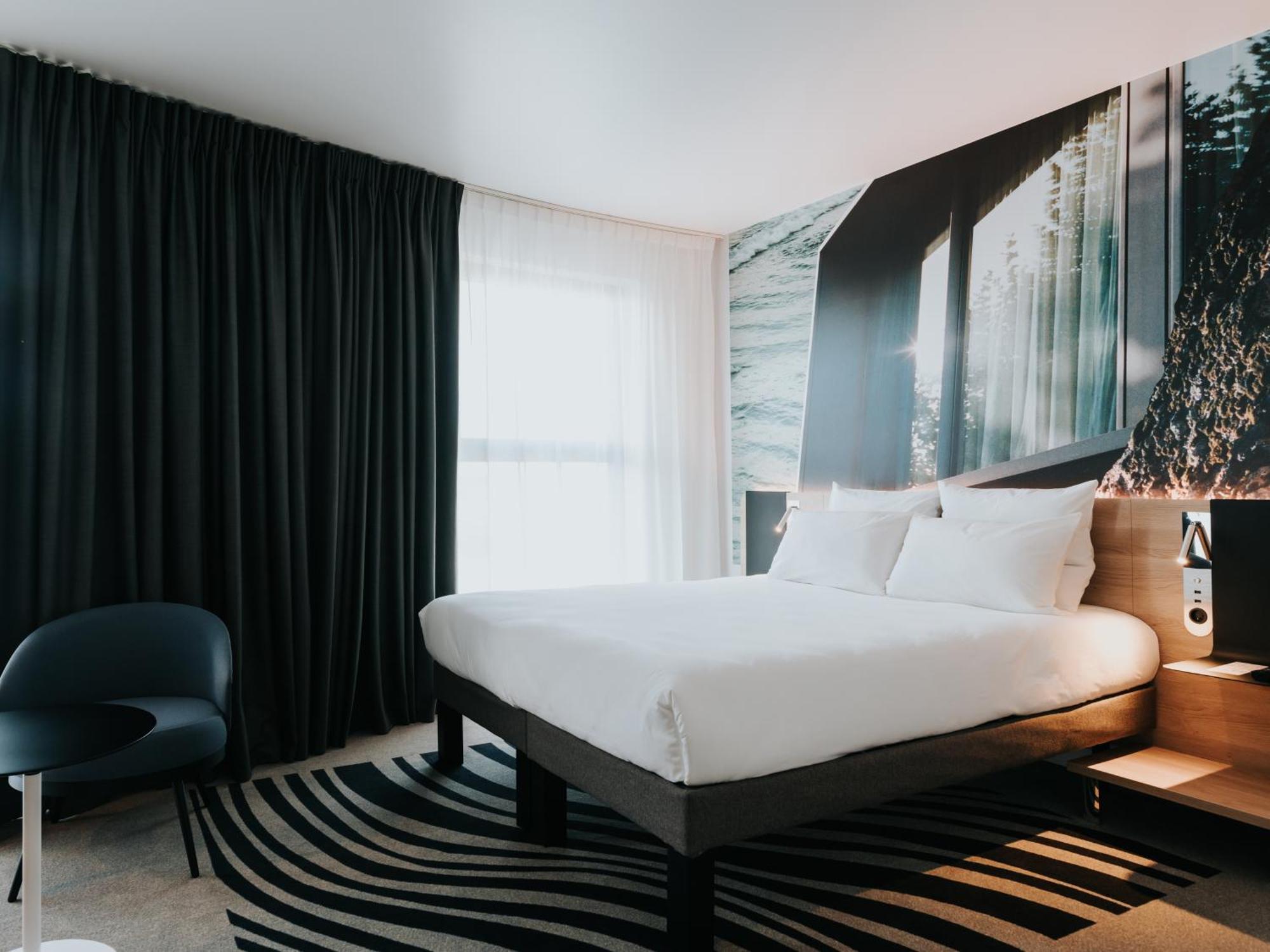 Novotel Angers Centre Gare Exterior foto